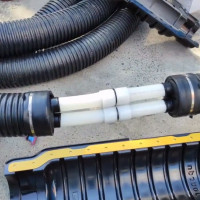 Відео монтажу ізольованого трубопроводу Uponor Ecoflex